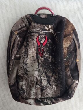 Badlands Mag Rangefinder Case 6.5"×6"×3"  Realtree Camo Magnetic Closure